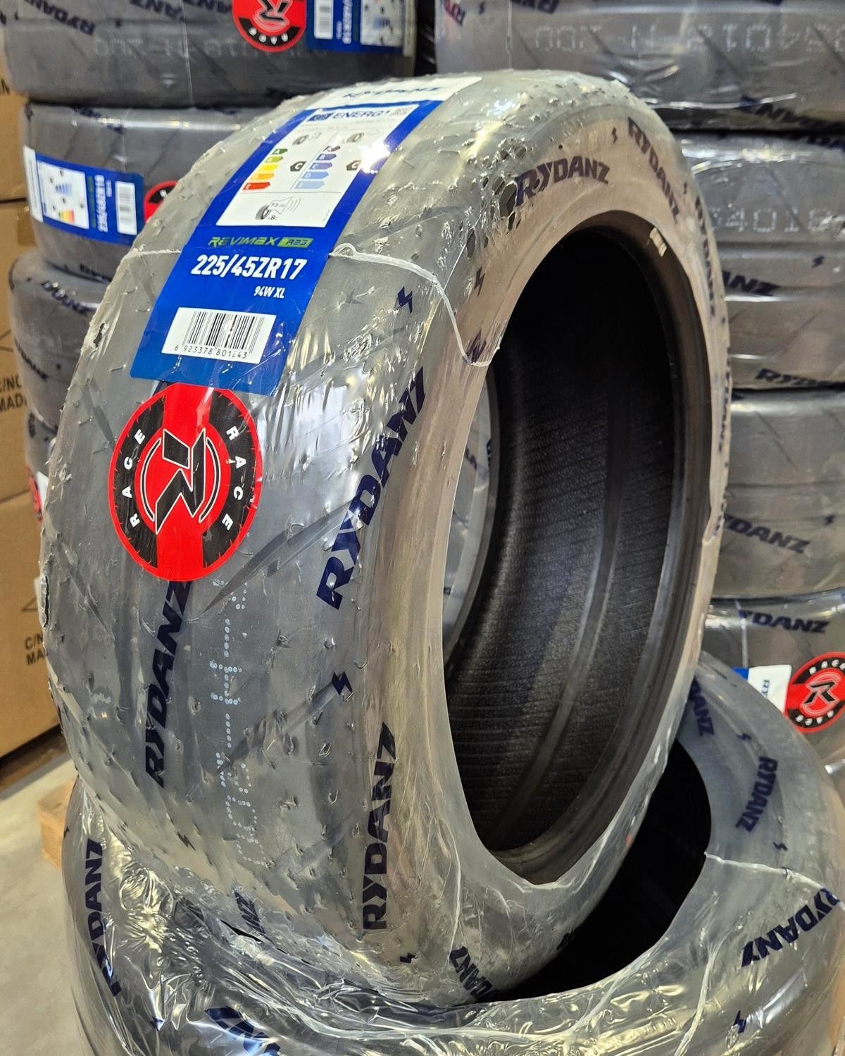 Rydanz R23 Semi-Slick - 225/45 ZR17 94W XL - Race Compound 200